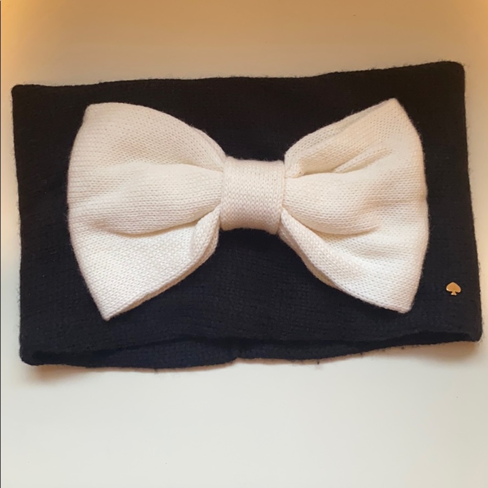 Kate Spade scarf with bow